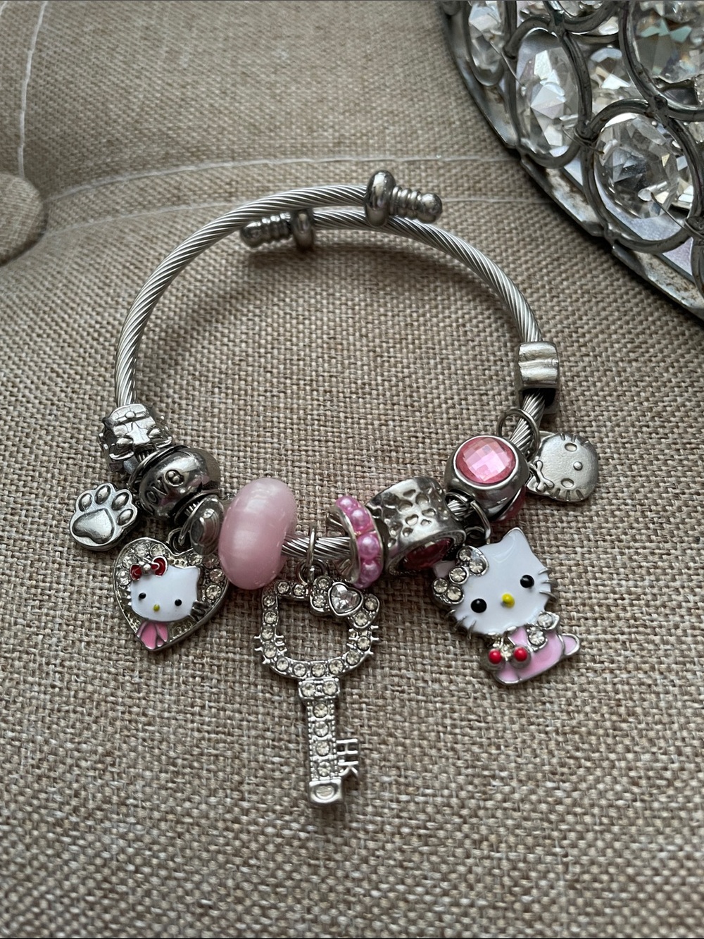 ✨💕Hello Kitty Pink and Silver Charm Bracelet💕✨NEW